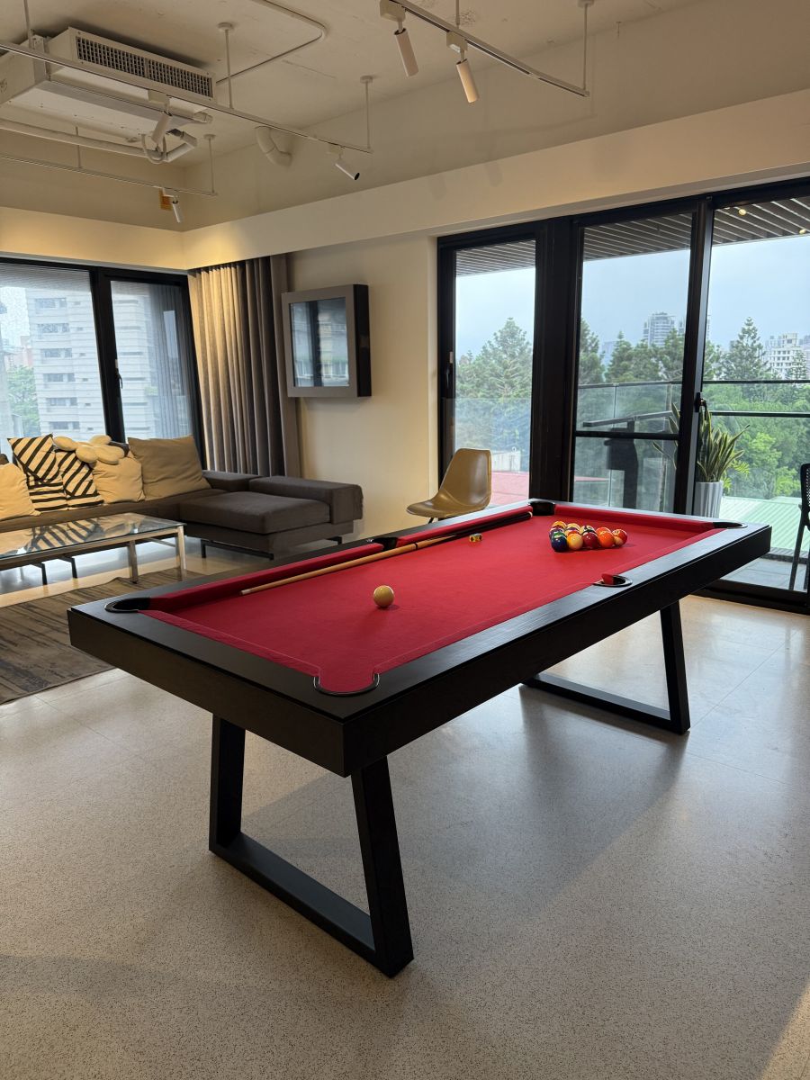 台北中正 凱渥集團 會議室休閒空間－撞球餐桌企業會所應用